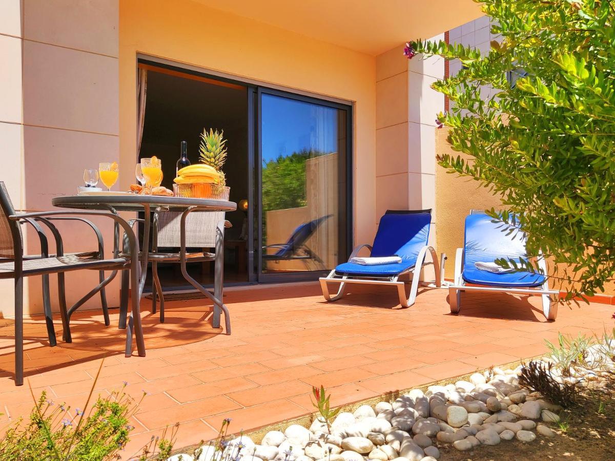 Fabulous Sunny Pool&Garden Condo By Becherish อัลบูเฟรา ภายนอก รูปภาพ