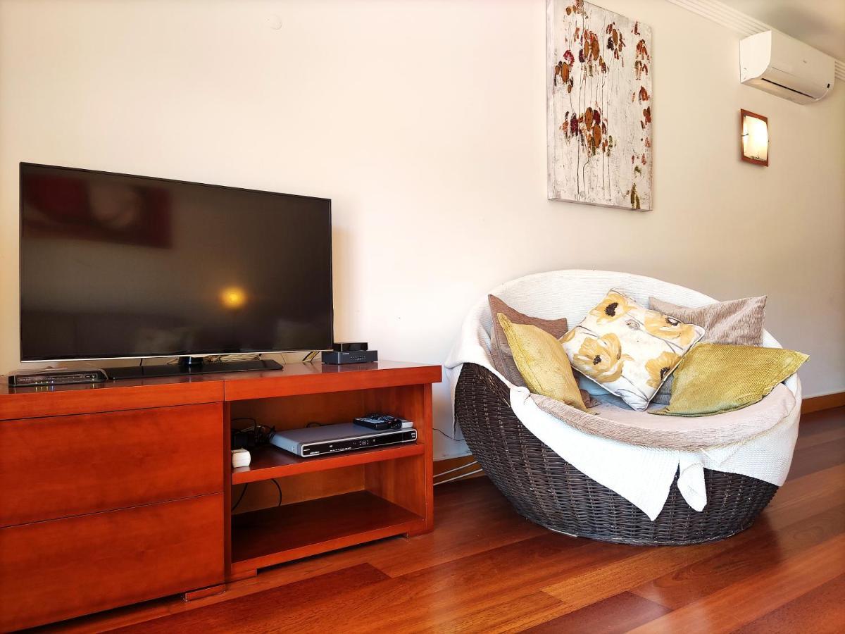 Fabulous Sunny Pool&Garden Condo By Becherish อัลบูเฟรา ภายนอก รูปภาพ