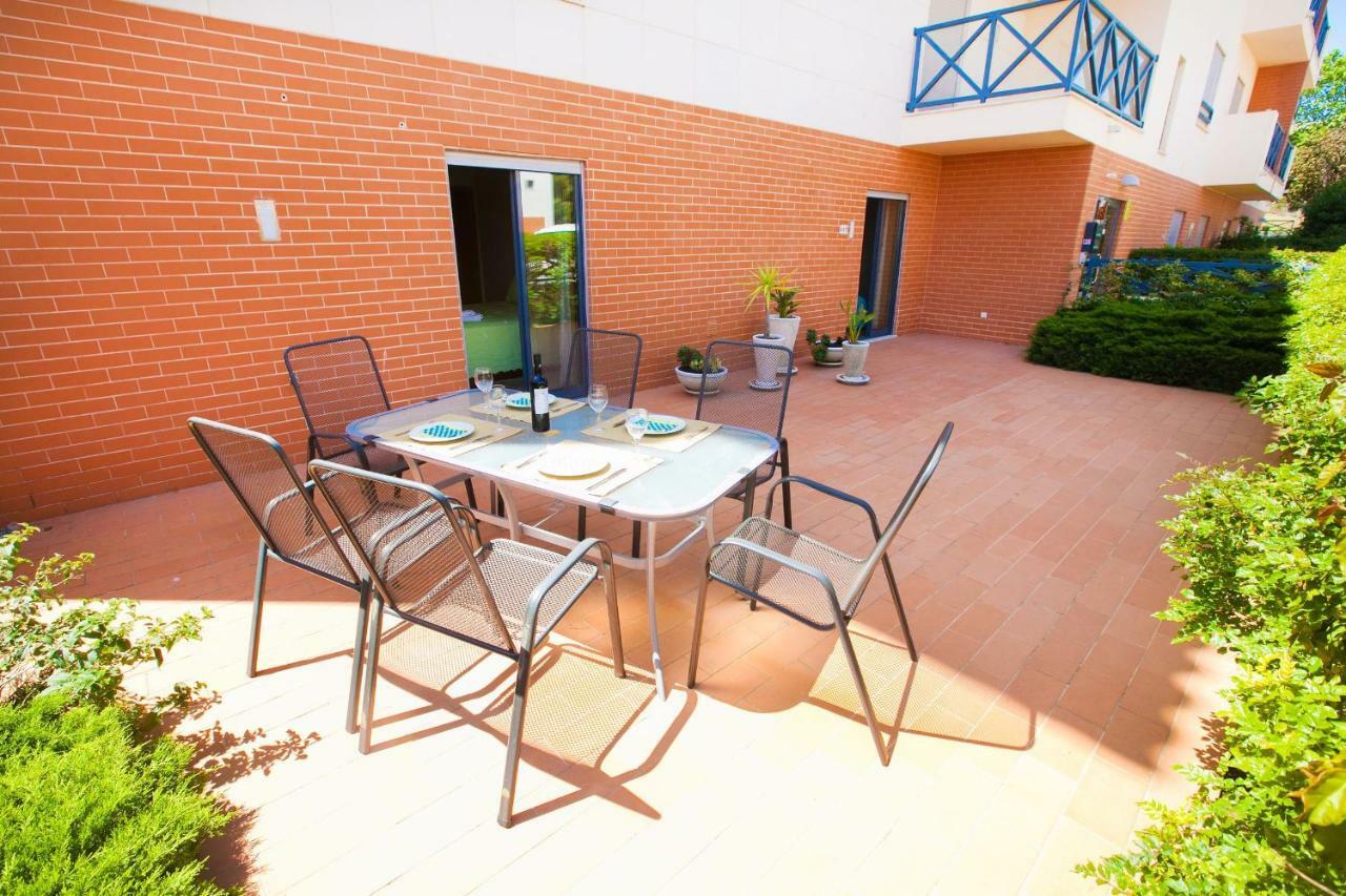 Fabulous Sunny Pool&Garden Condo By Becherish อัลบูเฟรา ภายนอก รูปภาพ